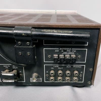 Marantz Model 2230 Stereophonic Receiver 1971 - 1973 - Silver image 11