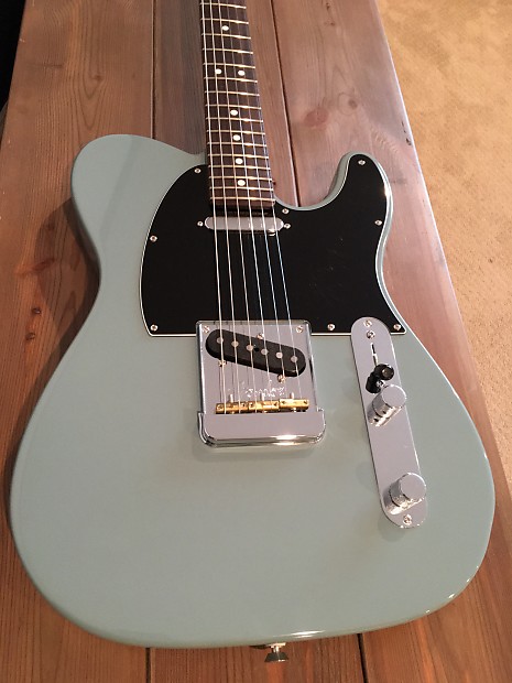 2017 Fender American Professional Telecaster Sonic Grey