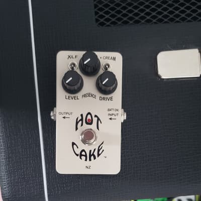 Crowther Hot Cake Overdrive | Reverb Canada