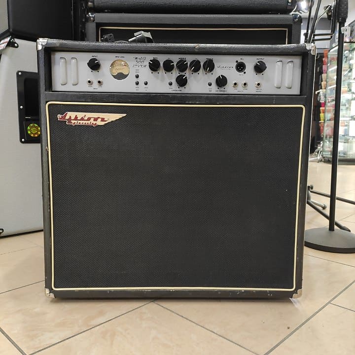 Ashdown MAG 300 EVO II | Reverb France