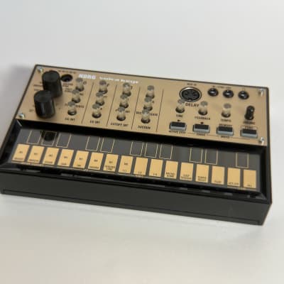 Korg Volca Keys Analog Loop Synthesizer