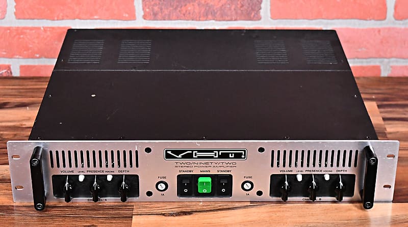 VHT G 2902 S Two/Nintey/Two All Tube Stereo Power Amp