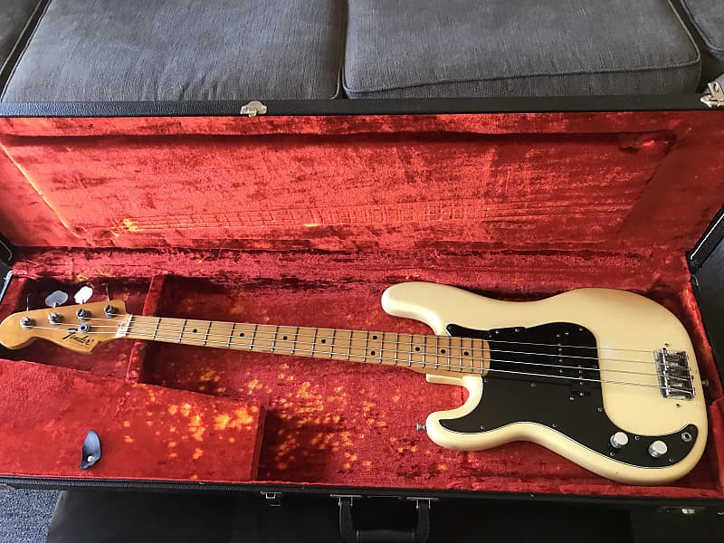 Fender Precision Bass Lefty 1975 Yellow/White image 1