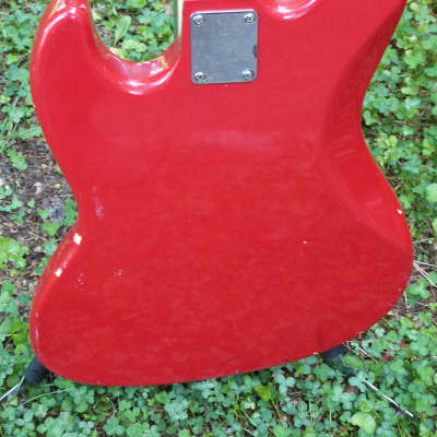 Karera JBC-32 bass guitar  red image 8
