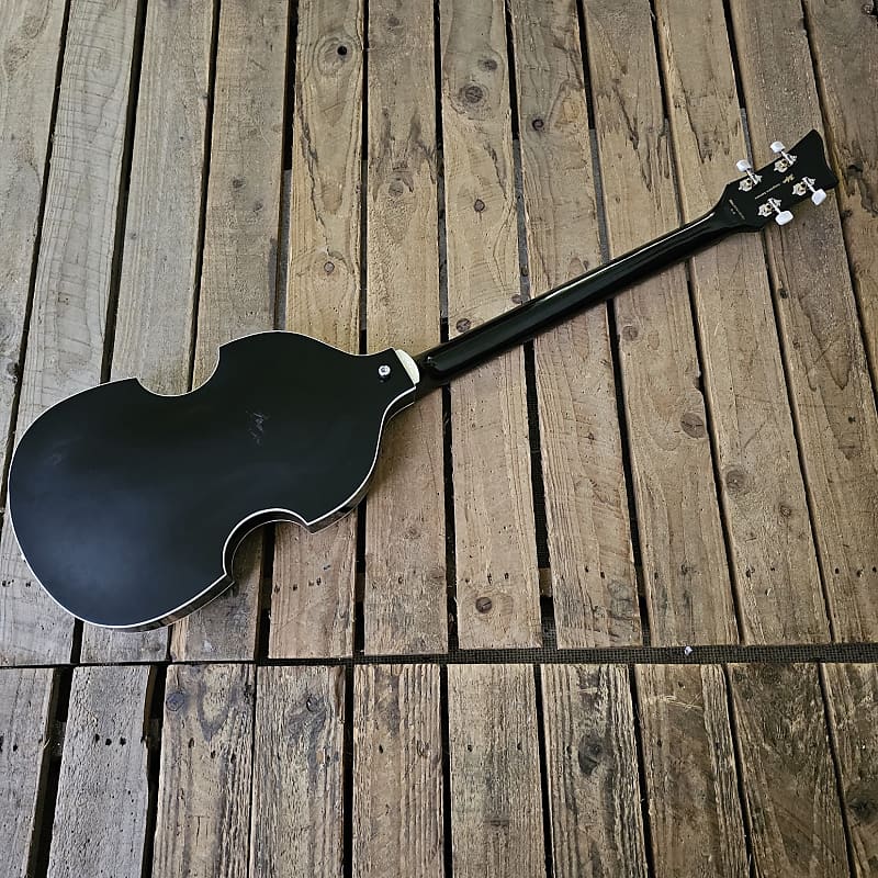 Bass Guitar Hofner B-Bass Hi-Series, Black With Case USED