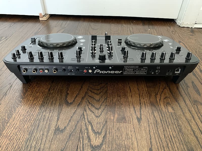 New Gear: Pioneer DDJ-ERGO-K - Designed For Traktor - DJ