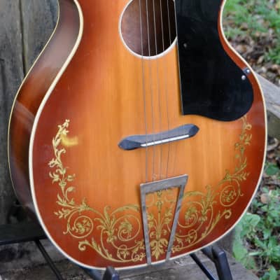 Kay Kraft Venetian Gold Leaf 1937 Sunburst for sale