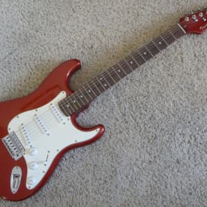 【メンテ済】Triumph Sonic Master ストラトタイプ Triumph Sonic Master Strat - 1990's? - Metallic Red - Japan