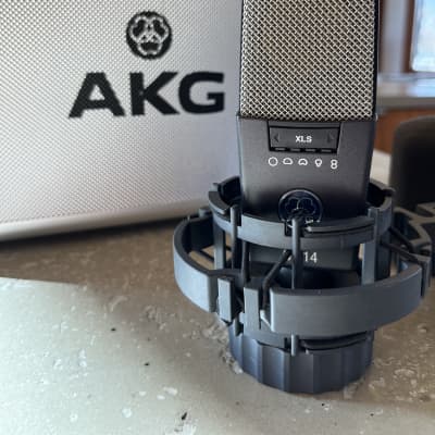 AKG C414 XLS Large Diaphragm Multipattern Condenser Microphone 2010s - Black image 1