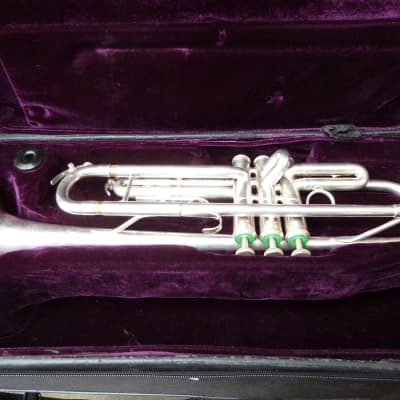 Besson 1000 trumpet - Silver image 1
