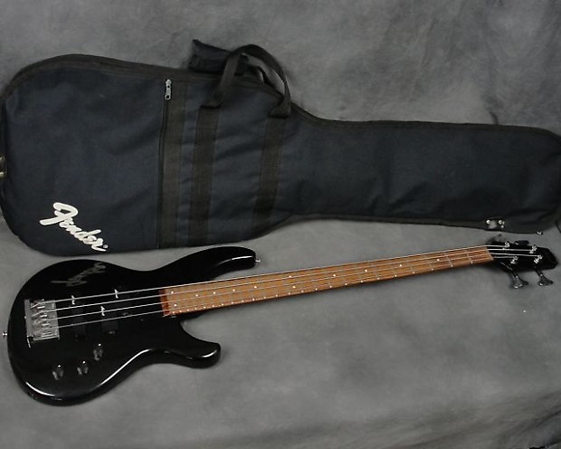 1990's Aria Pro II Integra IGB-600 Bass Guitar 4-String