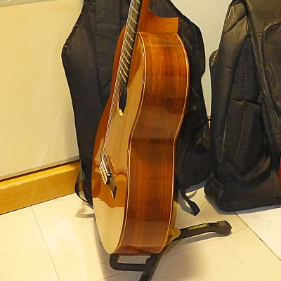 Tomas Lazaro TL-20 classical guitar with hard case image 3