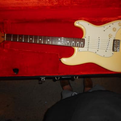 Fender Stratocaster 1971 Olympic White hard tail(rare) with 3-Bolt Neck, Rosewood board  (7 lbs!!)! image 3