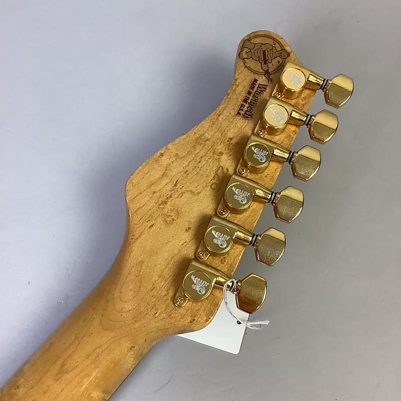 Valley Arts M Series guitar - Valley Arts Guitars Pre-Samick