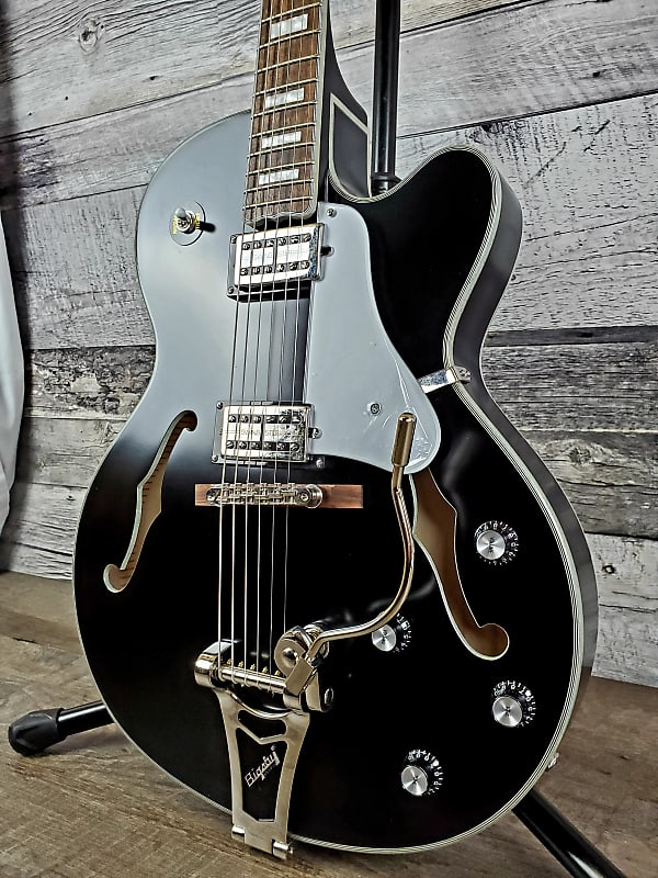 Epiphone emperor swingster black aged gloss