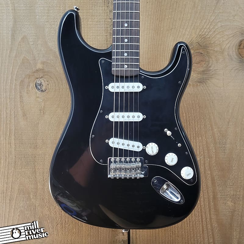 Squier Bullet Stratocaster Modified Black Used