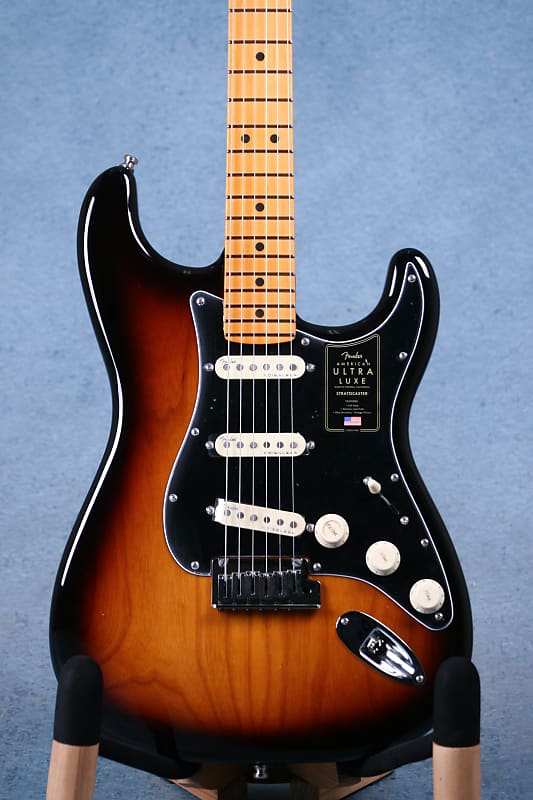 Fender Ultra Luxe Stratocaster Maple Fingerboard - 2-Color Sunburst - US210040909 - 2-Color Sunburst image 1