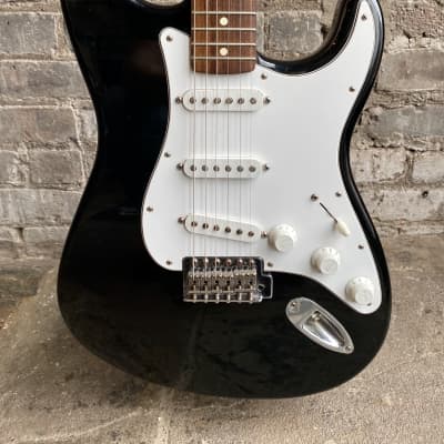 2000 Fender Stratocaster image 2