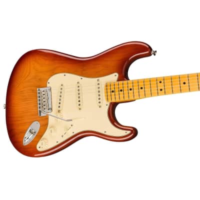 Fender American Professional II Stratocaster Electric Guitar (Sienna Sunburst, Maple Fretboard) image 7