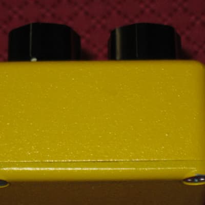 MXR® DISTORTION+ - Dunlop