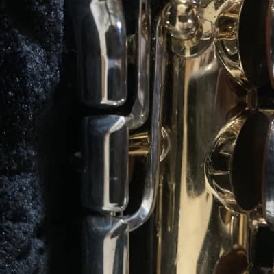 Yamaha YAS-26 Standard Alto Saxophone With Yamaha Case image 10
