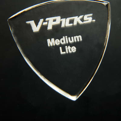 V-Picks Medium Pointed Lite MPL3 3-PACK w/Bonus Deluxe Pick image 2
