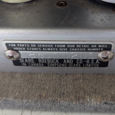 1960 Silvertone Model 1432 10-Watt 1x12 Guitar Combo image 4