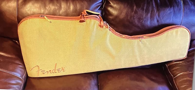 Fender Gig Bag Tweed Bass/Guitar Heavy Duty Padding *Free Shipping* image 1