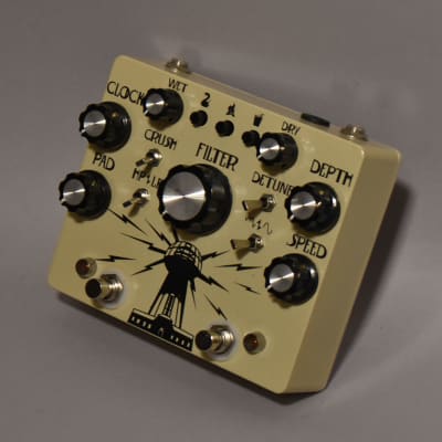 Reverb.com listing, price, conditions, and images for hungry-robot-the-wardenclyffe-deluxe