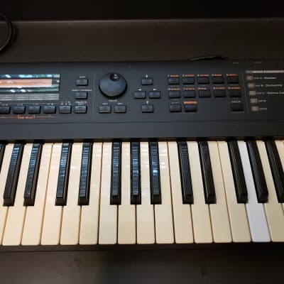 Roland XP-30 61-Key 64-Voice Expandable Synthesizer | Reverb