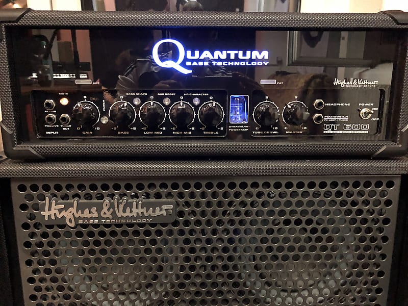Hughes & Kettner Quantum QT-600 Bass Amp with QS-410 Pro Cab