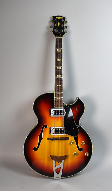 Univox hollow shop body guitar