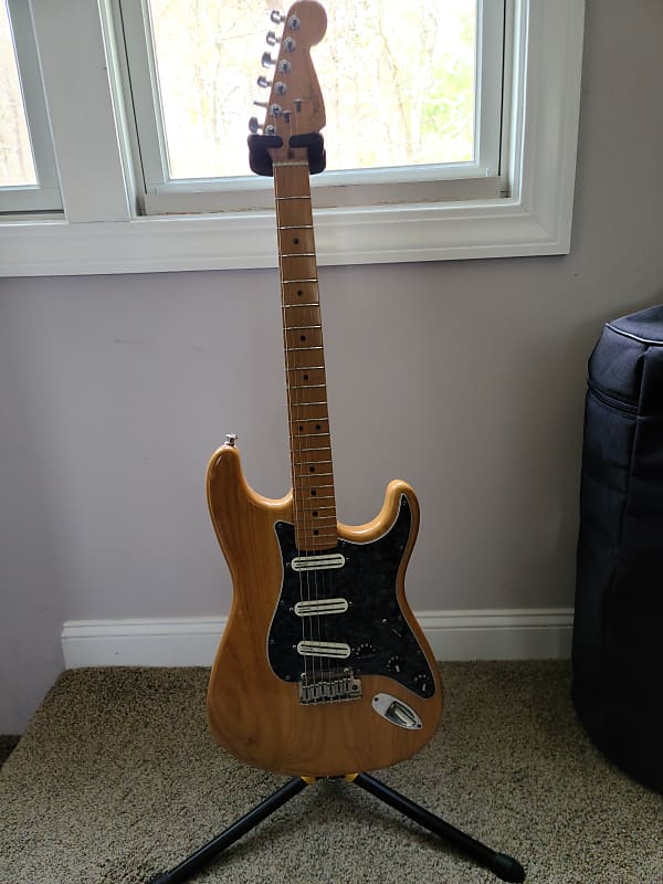 Fender American Standard Stratocaster with Maple Fretboard 1997 Natural Ash image 1