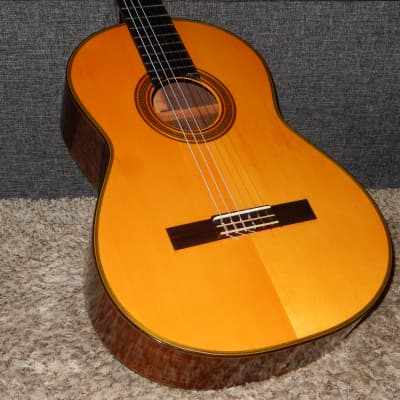 MADE IN 1981 - RYOJI MATSUOKA MH80 - GREAT HAUSER STYLE CLASSICAL CONCERT GUITAR image 3