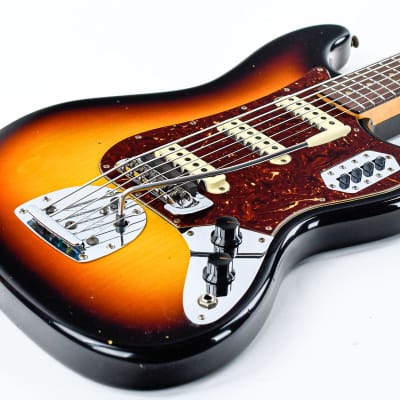 Fender Custom Shop B3 Bass VI Journeyman 3 Tone Sunburst image 11