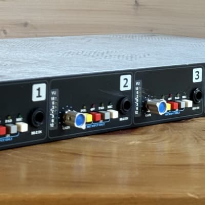 API 3124+ 4-Channel Mic Preamp image 4