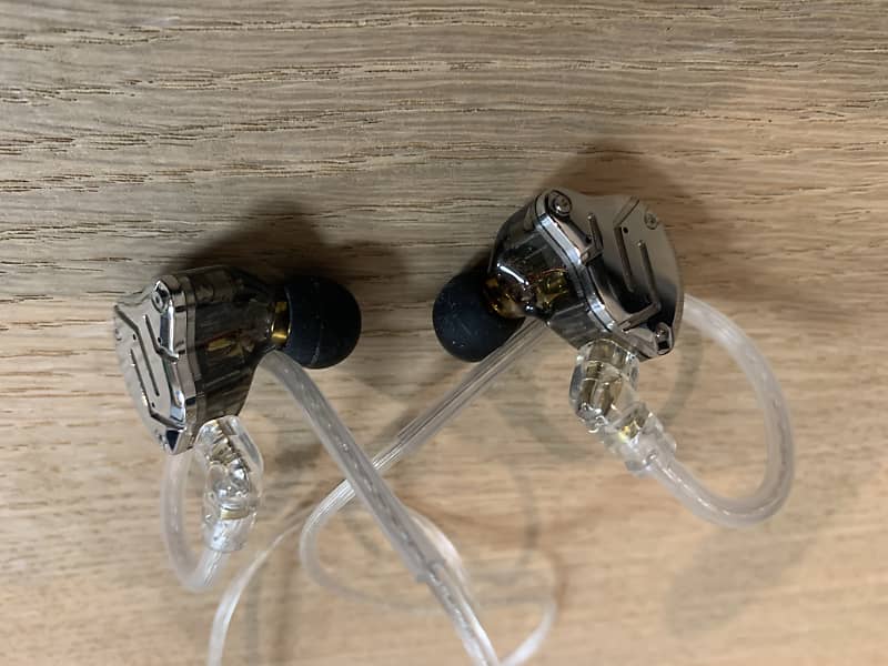 Shure PSM 400 in ear monitoring system Reverb