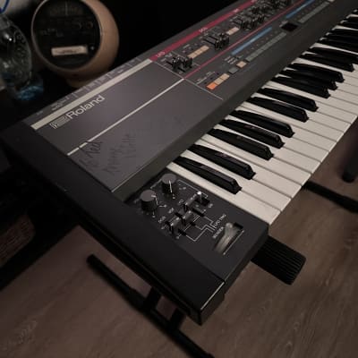 Roland Juno-106 61-Key Programmable Polyphonic Synthesizer 1984 - 1985 image 2