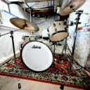 Ludwig Classic Maple full drum set + Black Magic Snare + Gibraltar Direct Drive Pedal + Cymbals