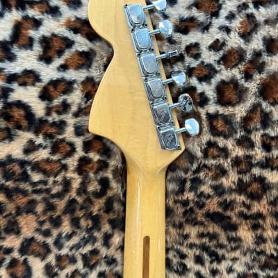 Fender Stratocaster with 3-Bolt Neck, Rosewood Fretboard 1976 - Blonde image 3