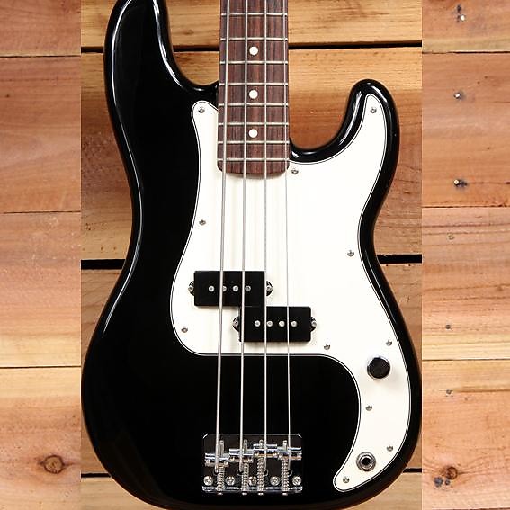FENDER 2005 Rare P BASS JUNIOR Black Short Scale MIM Precision Jr Clean 9369