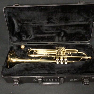 Bach Aristocrat TR600 Student Trumpet w/ Original Hardshell Case