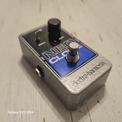 ギター NEO CLONE ELECTRO-HARMONIX Electro-Harmonix Neo Clone Analog Chorus Guitar Effects