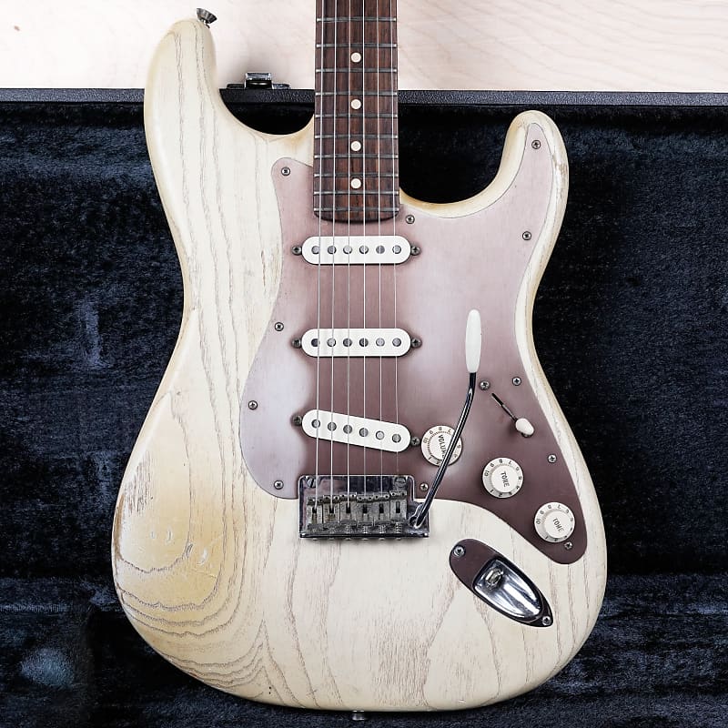 Fender FSR American Standard Rustic Ash Stratocaster | Reverb UK