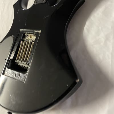 B.C. Rich Virgin Platinum Series Electric Guitar MIK Korea 1980s - Snakeskin image 12