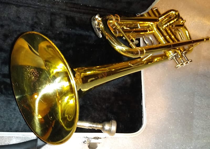 Bach Prelude TR700 Trumpet Lacquer Brass | Reverb UK