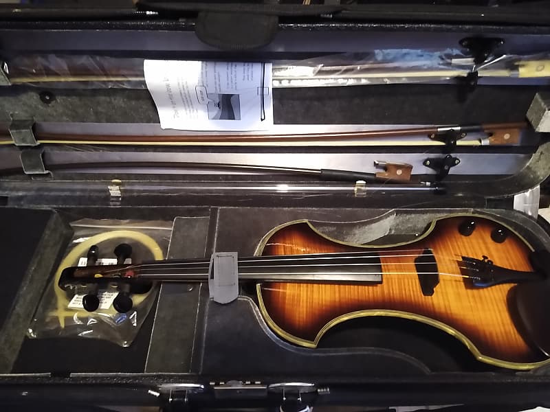 Fender FV-3 Deluxe Electric Violin used | Reverb