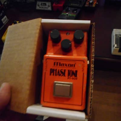Maxon Phase Tone PT-909