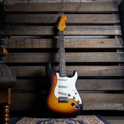 Fender Custom Shop - Limited Edition '64 Stratocaster - Journeyman Relic with Closet Classic Hardwar image 1