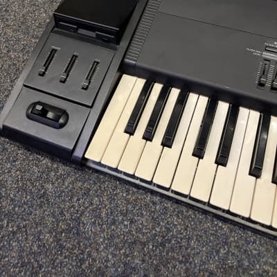 Roland XP-80 Music Workstation image 3